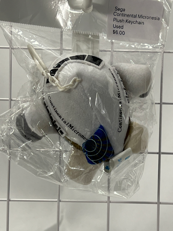 SEGA × Continental Micronesia – Airplane Plush Keychain – Official Airline Merchandise – Used